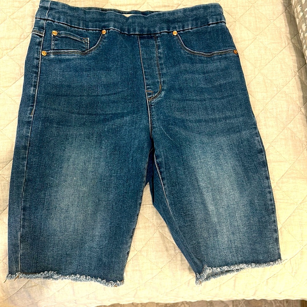 Tribal denim Bermuda shorts
